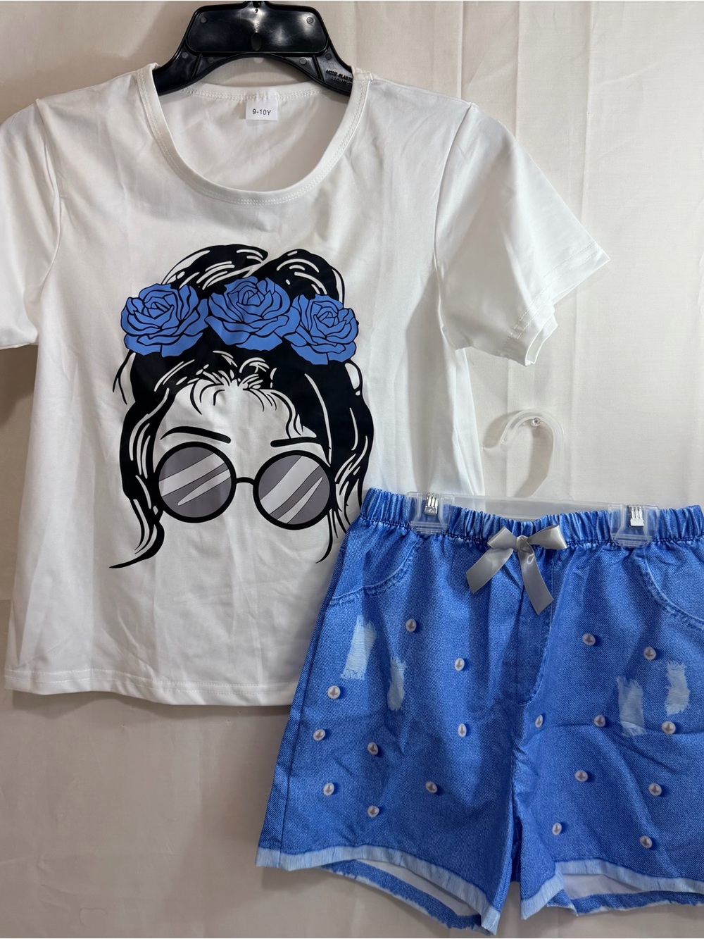 Girls 2-Piece Girl w/Sunglasses T-Shirt w/Screen Printed Shorts